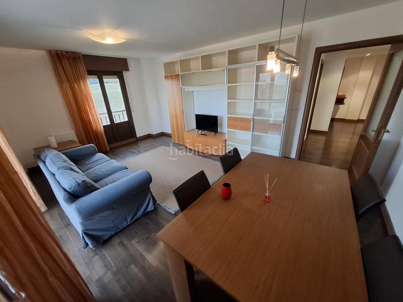 Foto 0f01022f-3dc8-4747-a317-93ff511ccec9. Location appartement avec chauffage parking dans Sojuela