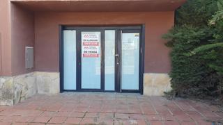 Location Local commercial à Sant joan baptista 4. Local comercial en la torre de claramunt