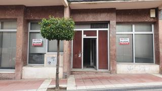 Local Comercial a Carrer pau claris 17