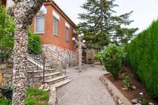 Chalet in Torre de Claramunt (La)