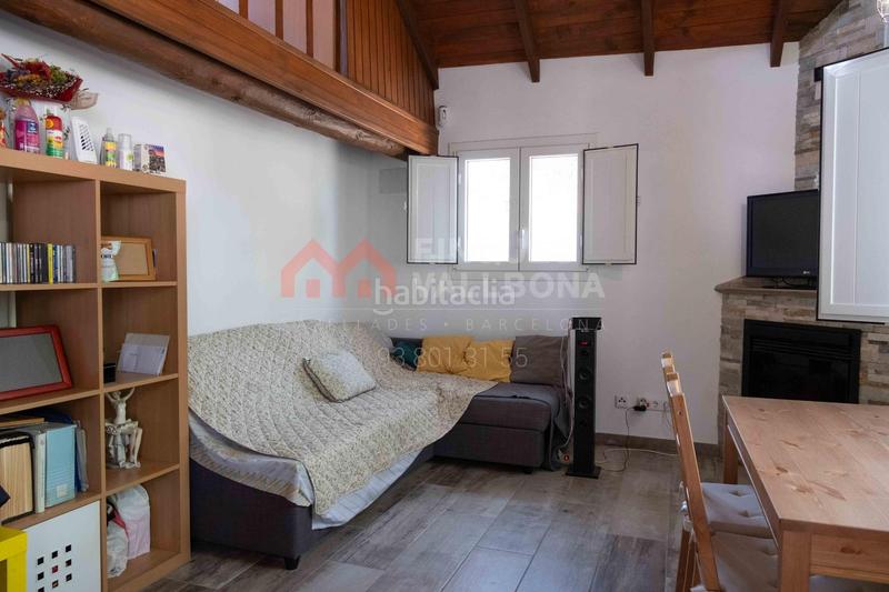 Foto 2a5d7612-0773-41e7-8765-50124d2a9d98. Affitto casa con parcheggio in Torre de Claramunt (La)