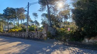 Terreno residenziale in Carrer montserrat (font del bosc 122. Oportunidad en la font del bosc, mediona!