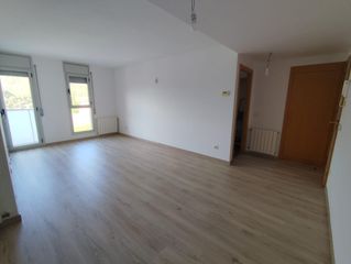 Lloguer Apartament a Capellades. Se alquila piso céntrico en capellades 630,00 al mes  gastos. no
