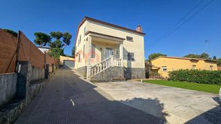 Chalet in Torre de Claramunt (La). La casa con la que siempre has soñado te está esperando en pined