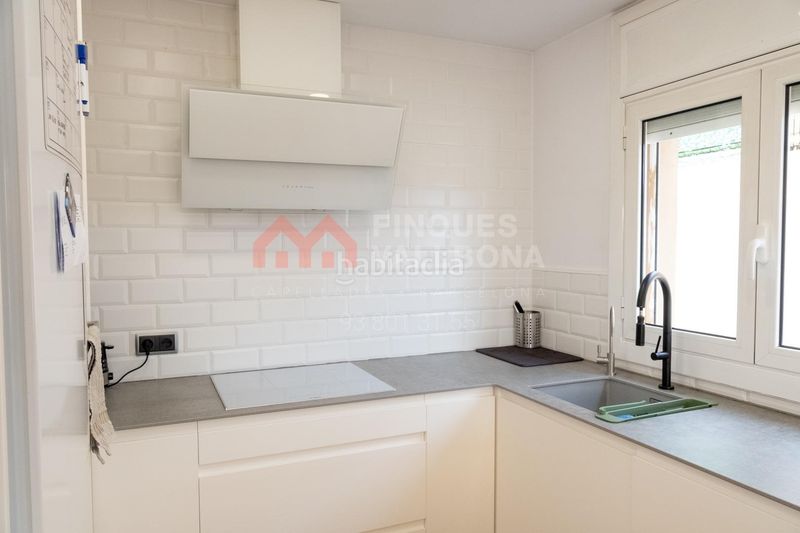 Foto a6d70063-b4ed-436c-a11d-97e0097044b4. Àtic amb calefacció aparcament a Capellades