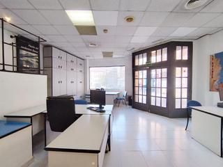 Local Comercial a Plaza solanilla 11