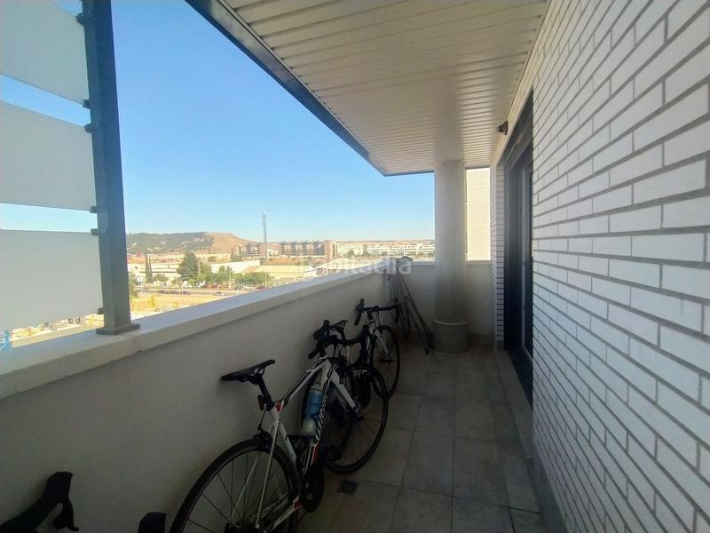 Foto 6d9d9c55-240d-4ab4-aa0a-fc00b95e866b. Affitto appartamento con riscaldamento parcheggio piscina in Torrejón de Ardoz