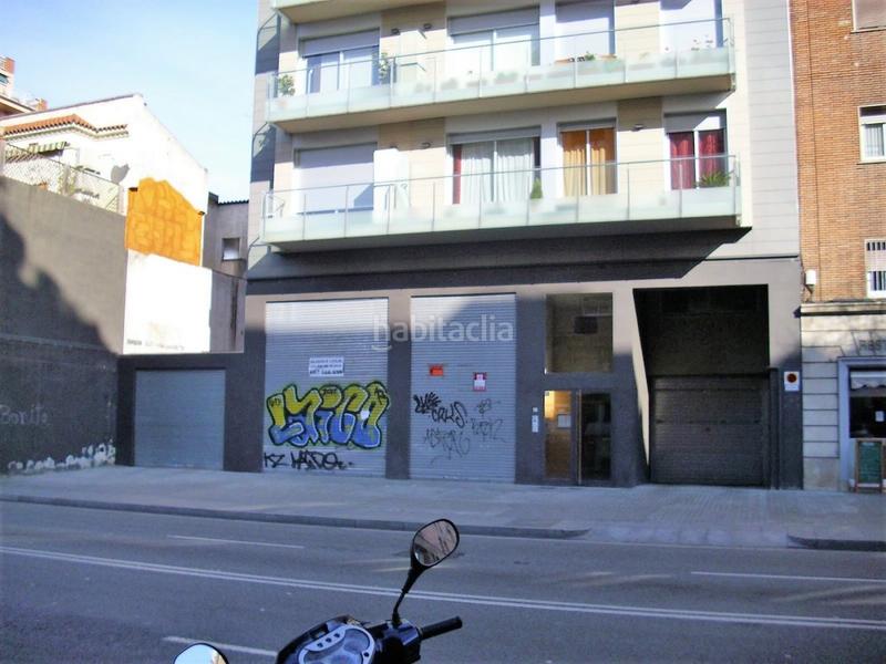 Foto aed42521-b697-4daa-a296-6ab60553e069. Location parking voiture dans paseo maragall 402-404 dans Barcelona