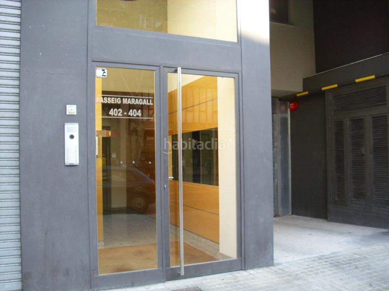 Foto a0cfa345-630c-465d-8843-b5a2ba4c8fd8. Rent car parking in paseo maragall 402-404 in Horta Barcelona