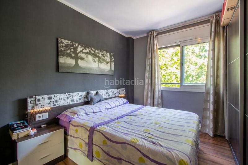 Foto 33cf7b13-bb71-4194-bf54-8090a5aa3b7f. Piso vivienda seminueva en can gambus con piscina y jardin en Sabadell