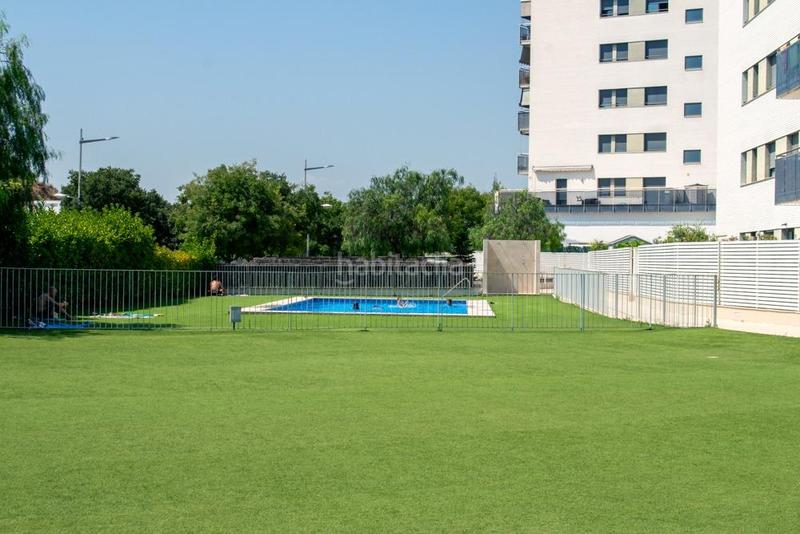 Foto ae448275-0229-4524-a6fa-8b9f31562149. Piso vivienda seminueva en can gambus con piscina y jardin en Sabadell