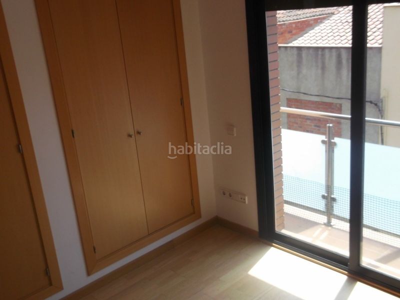 Foto 0407686c-286f-424f-a727-0eb412e24d0d. Duplex avec chauffage dans La Cogullada Terrassa