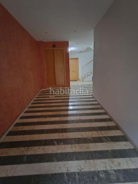 Foto 7d68bc2f-5d74-4fc7-b0aa-ded0ed91d959. Duplex avec chauffage dans La Cogullada Terrassa