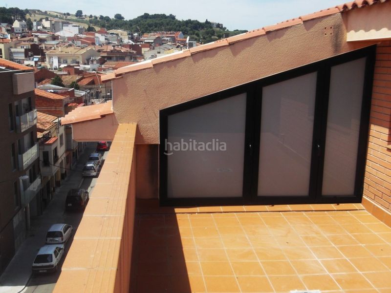 Foto 90202a41-3718-45eb-86b7-82726403ebbf. Duplex avec chauffage dans La Cogullada Terrassa