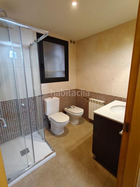 Foto fc0d4bb0-ead0-4d58-a052-1d1e786712f1. Duplex avec chauffage dans La Cogullada Terrassa