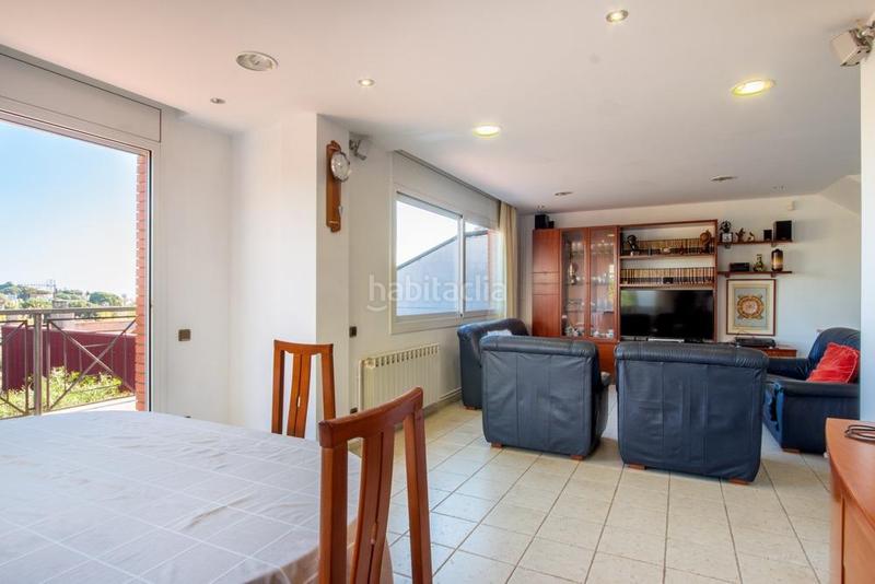 Foto 20b0940f-810c-4c25-a56d-f465e0ea9586. Chalet mit parking pool in Tiana