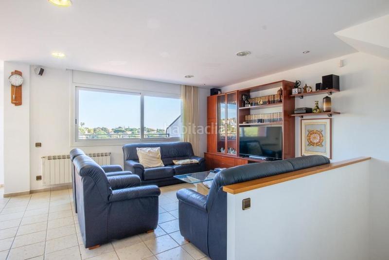 Foto 9434cc51-ea51-4c07-acf3-6a9596ce2a19. Chalet mit parking pool in Tiana