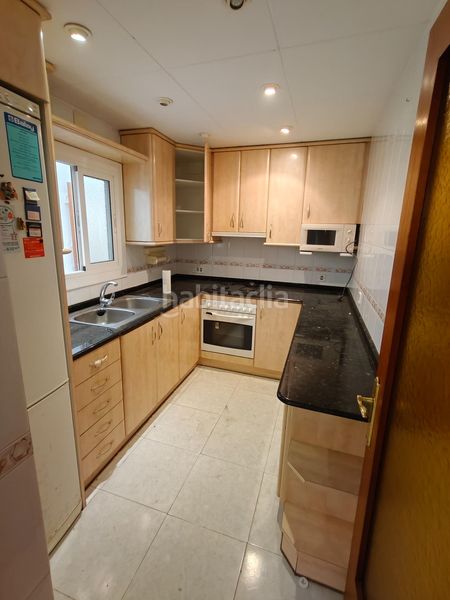 Foto b66090a0-cb12-468a-b41a-6c4f9f2b5a6e. Casa a paseo mare de deu del coll 153 a La Teixonera Barcelona