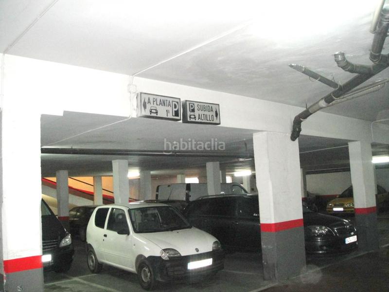 Foto 0a24a0ed-d7b6-4a3d-8689-3127c364579f. Aparcament cotxe a Congrés - Indians Barcelona