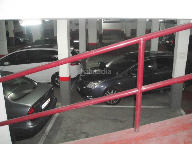 Foto 3087792c-50cd-4a48-bac1-c47eeefbc664. Aparcament cotxe a Congrés - Indians Barcelona