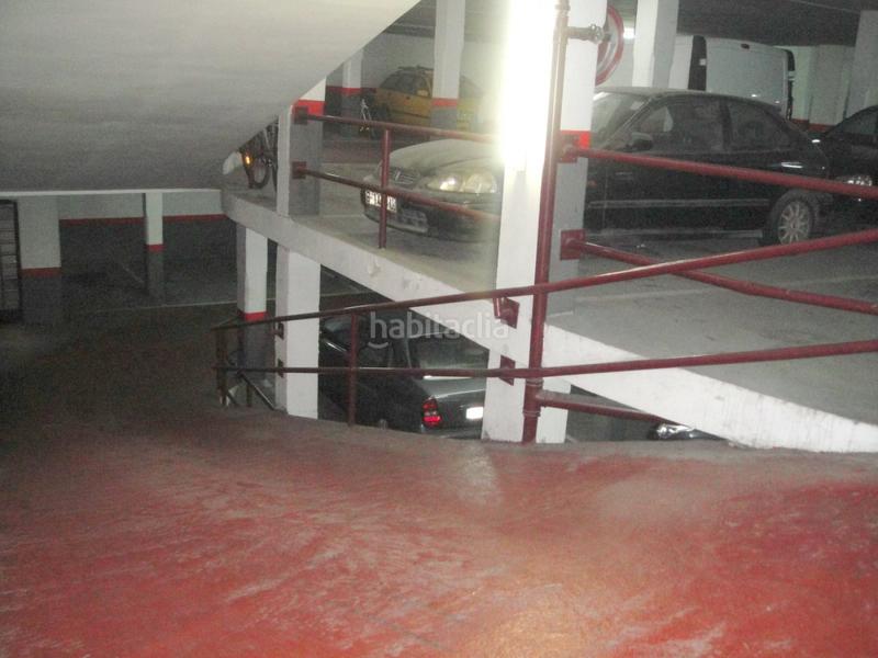 Foto 60c1cc68-d727-4f33-8348-b549f833147e. Aparcament cotxe a Congrés - Indians Barcelona