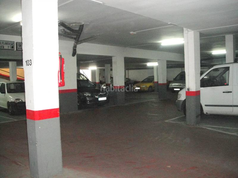 Foto d6e7f99c-8105-475e-915c-8511efab08b7. Aparcament cotxe a Congrés - Indians Barcelona