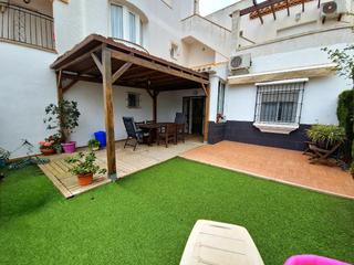 Lloguer Casa a Playa Flamenca. Alquiler disponible desde septiembre hasta junio!te presentamos