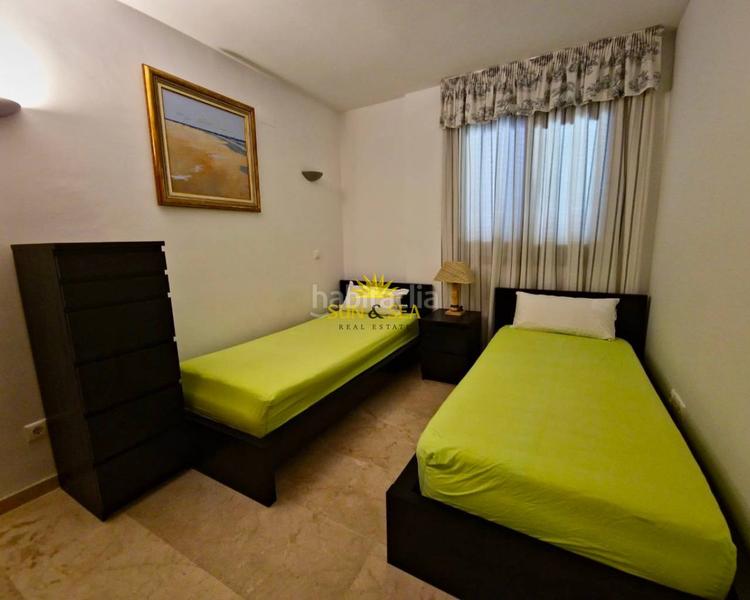 Foto b7dd23d2-8f93-4558-8b8f-f0d0cb86b1b8. Lloguer apartament amb calefacció aparcament piscina a Torrevieja