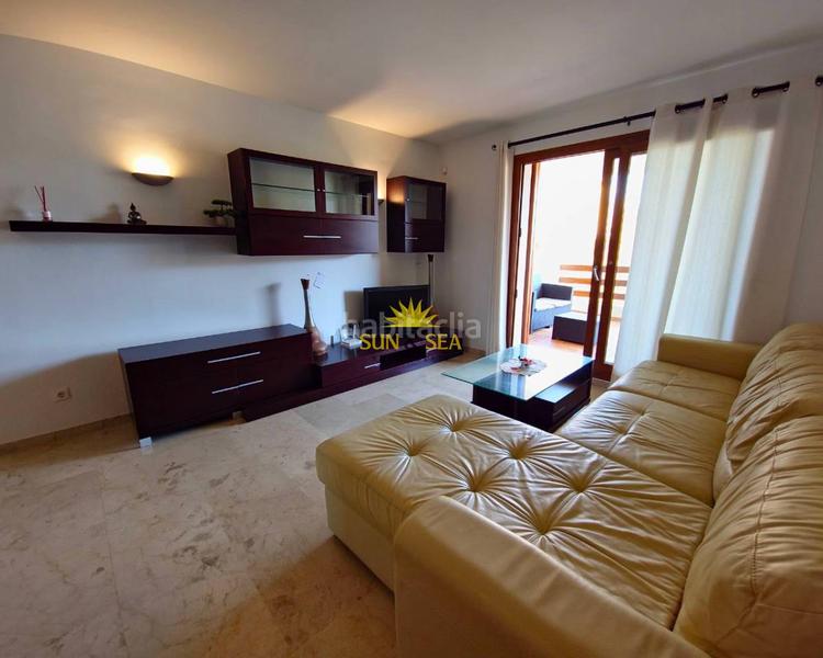 Foto 6ab9171f-d9c4-492d-a3a9-286c819fd2cb. Rent apartment with heating parking pool in Punta Prima Torrevieja