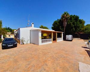 Chalet à Crevillente. Iexclen venta chalet independiente!presentamos este magniacutefi