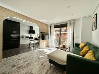 Rent Apartment in Centro - Muelle Pesquero. Iexclalquiler desde ya para todo el antildeo!te presentamos este