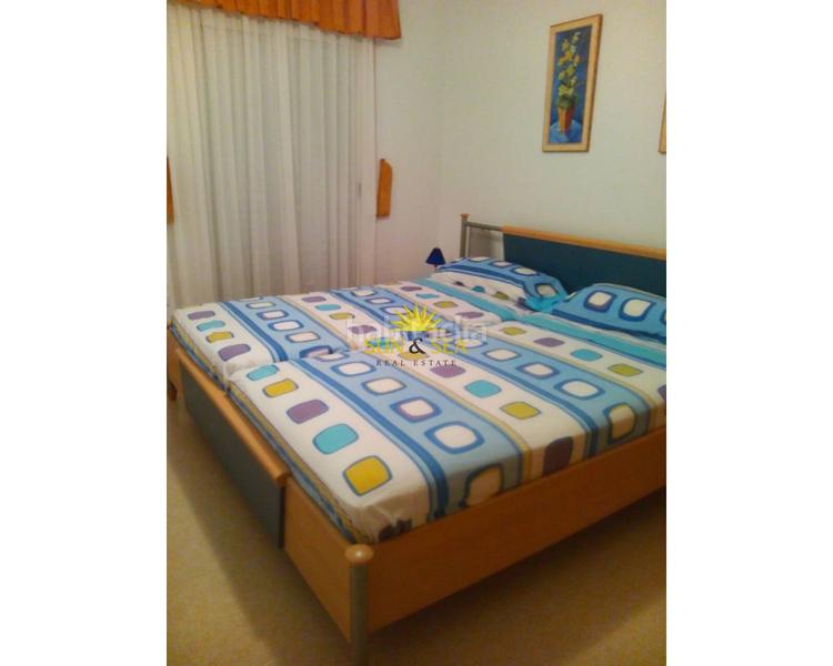 Foto d8768e4d-d728-4259-a283-99ed09c3dbda. Location appartement avec parking piscine dans Campoamor Orihuela