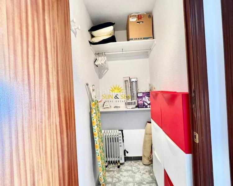 Foto 401861e8-a311-49ae-8026-c0bd82ce06d4. Alquiler piso iexcldisponible desde el 1 septiembre para todo el antildeo!te presentamos este magniacutefico apartamento en alquiler, ubicado en en Torrevieja