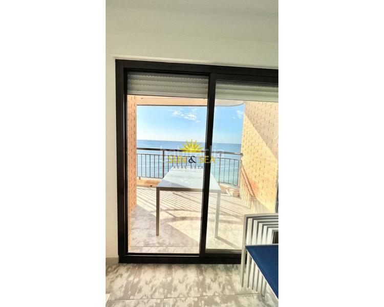 Foto 55083d37-a8fd-40e5-894f-132f7545aacf. Alquiler piso iexcldisponible desde el 1 septiembre para todo el antildeo!te presentamos este magniacutefico apartamento en alquiler, ubicado en en Torrevieja