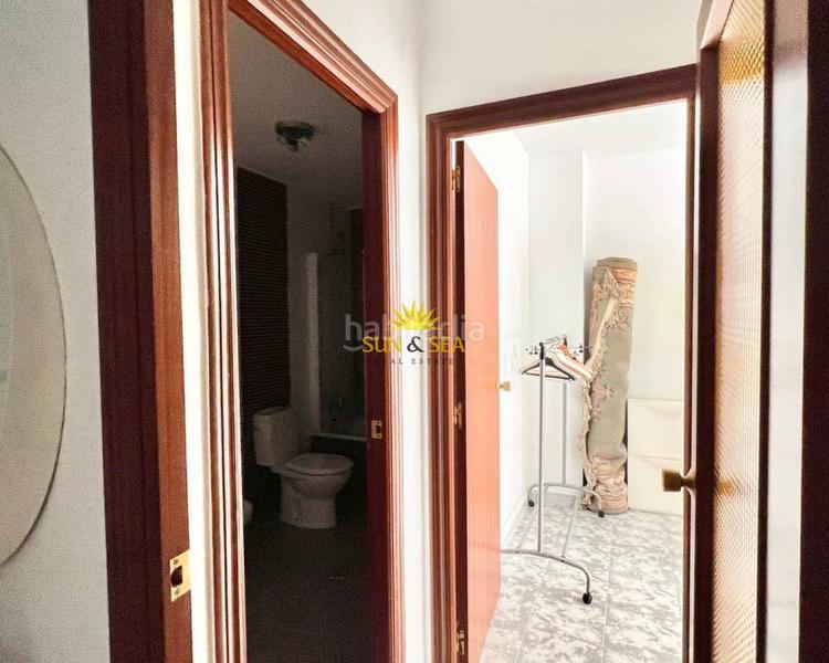Foto 8a478f25-562f-4344-847b-9c899882d73e. Alquiler piso iexcldisponible desde el 1 septiembre para todo el antildeo!te presentamos este magniacutefico apartamento en alquiler, ubicado en en Torrevieja