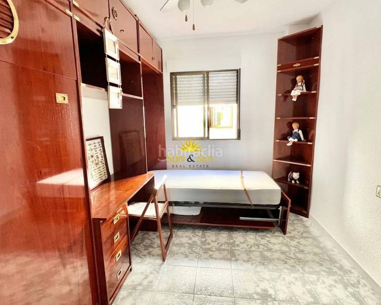 Foto fbf6821e-a3c8-40d0-94a4-ae3b2dc12bcb. Alquiler piso iexcldisponible desde el 1 septiembre para todo el antildeo!te presentamos este magniacutefico apartamento en alquiler, ubicado en en Torrevieja
