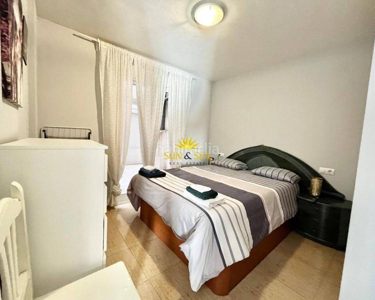 Foto 502f8ea0-d955-4faf-9ec3-afc944b2f64e. Alquiler piso iexcldisponible desde septiembre para todo el antildeo!te presentamos este acogedor apartamento disponible en alquiler, ideal para en Torrevieja
