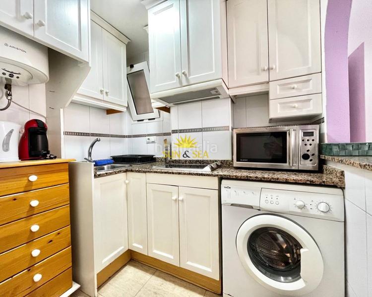 Foto a16a516c-5038-4b6c-b6f7-922bf4cd612b. Alquiler piso iexcldisponible desde septiembre para todo el antildeo!te presentamos este acogedor apartamento disponible en alquiler, ideal para en Torrevieja
