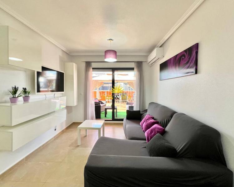 Foto fc322583-d407-46b2-8b6d-62176bb76c85. Alquiler apartamento iexcldisponible desde el 1 de septiembreampnbsppara todo el antildeo!iquestestaacutes buscando un hogar costa? te pres en Orihuela