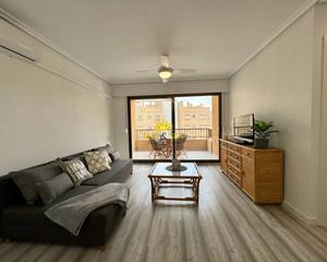 Lloguer Apartament a Guardamar Playa. Alquiler desde septiembre 2025 hasta junio 2026!te presentamos e