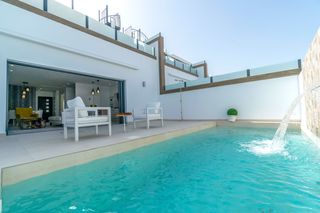 Lloguer Casa a Benijófar. Iexclalquiler disponible desde el 1 de septiembre para todo el a