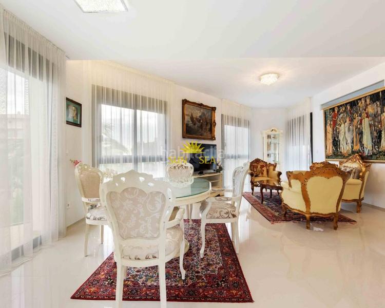 Foto 15980efa-7f44-451c-a195-b5f25adde0b8. Alquiler piso iexclalquiler desde ahora para todo el antildeo!te presentamos este encantador apartamento disponible para alquiler en arenales de en Elche / Elx