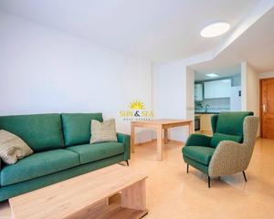 Location Appartement à Almoradí. Iexclalquiler desde ya para todo el antildeo!descubre tu proacut
