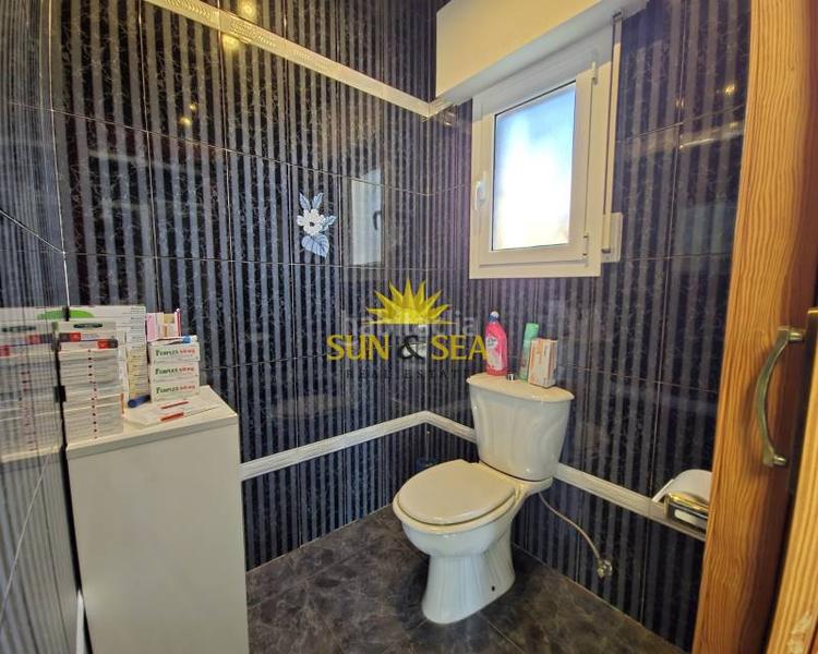 Foto 604e9761-bc76-4c49-8012-27a00fe95820. Xalet amb calefacció aparcament piscina a Zona Carrefour - Urbanizaciones Torrevieja