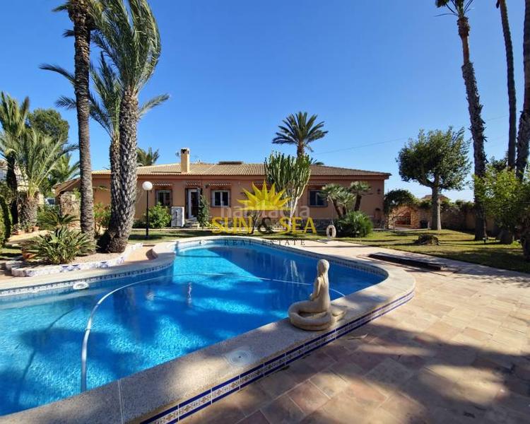 Foto 99419c90-47f6-4f0c-a86c-6af492e690d6. Xalet amb calefacció aparcament piscina a Zona Carrefour - Urbanizaciones Torrevieja