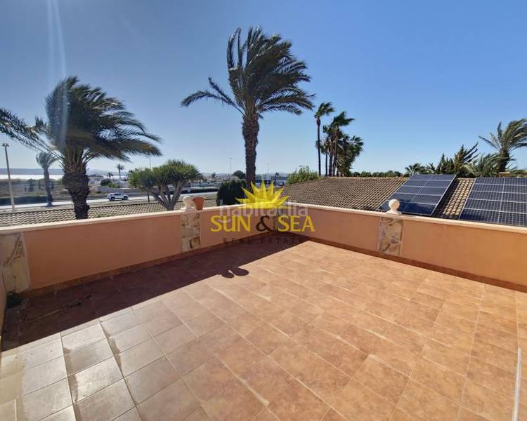 Foto ac77b076-b74f-4dbd-ac3b-21093557490f. Xalet amb calefacció aparcament piscina a Zona Carrefour - Urbanizaciones Torrevieja