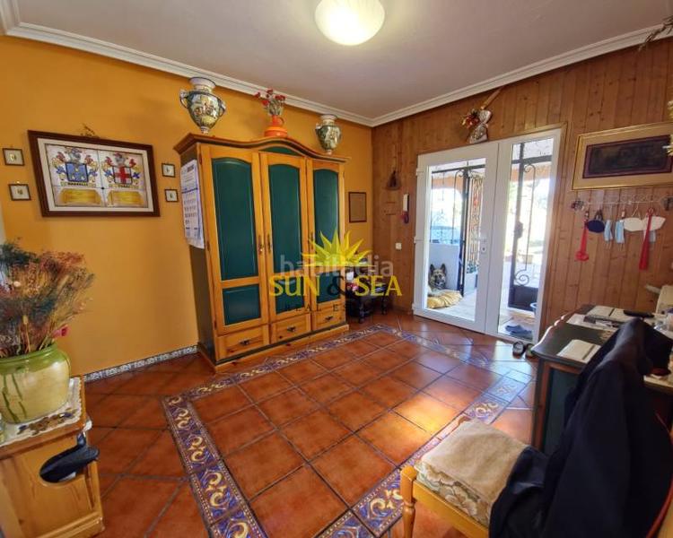 Foto cd572553-ea65-4f0a-8e56-760b71618877. Xalet amb calefacció aparcament piscina a Zona Carrefour - Urbanizaciones Torrevieja