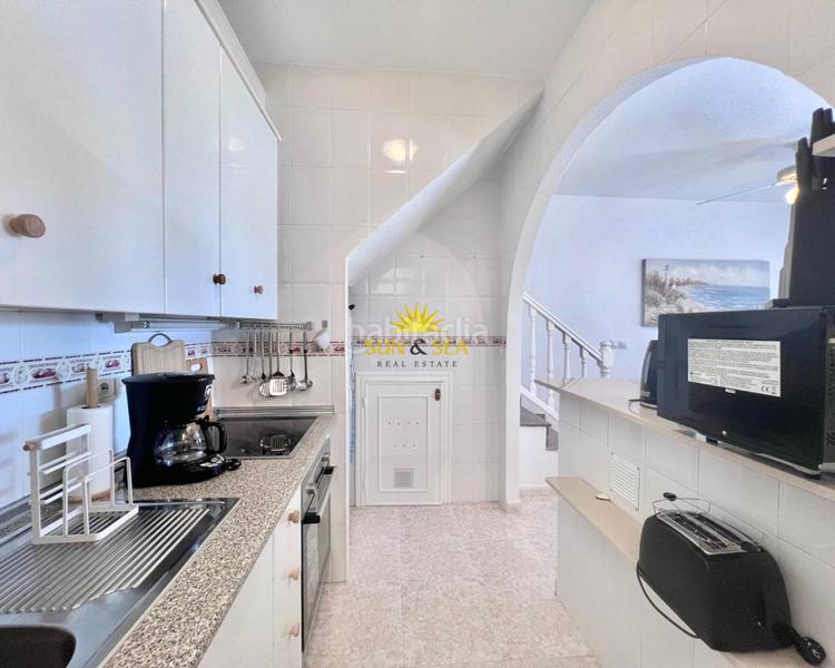 Foto 5aaeec67-535f-43c9-8dbd-28e16a37c6db. Rent house with heating parking pool in Zona Carrefour - Urbanizaciones Torrevieja