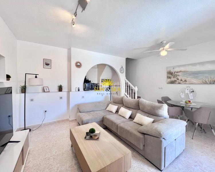 Foto ca281758-50e5-4f90-91cf-9a0e14eddf66. Rent house with heating parking pool in Zona Carrefour - Urbanizaciones Torrevieja