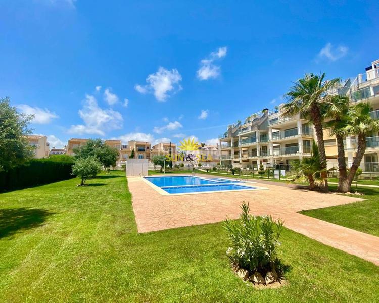 Foto d4e8f612-3a83-4e2e-8a36-292b9c4d4c7d. Lloguer xalet amb calefacció aparcament piscina a Orihuela